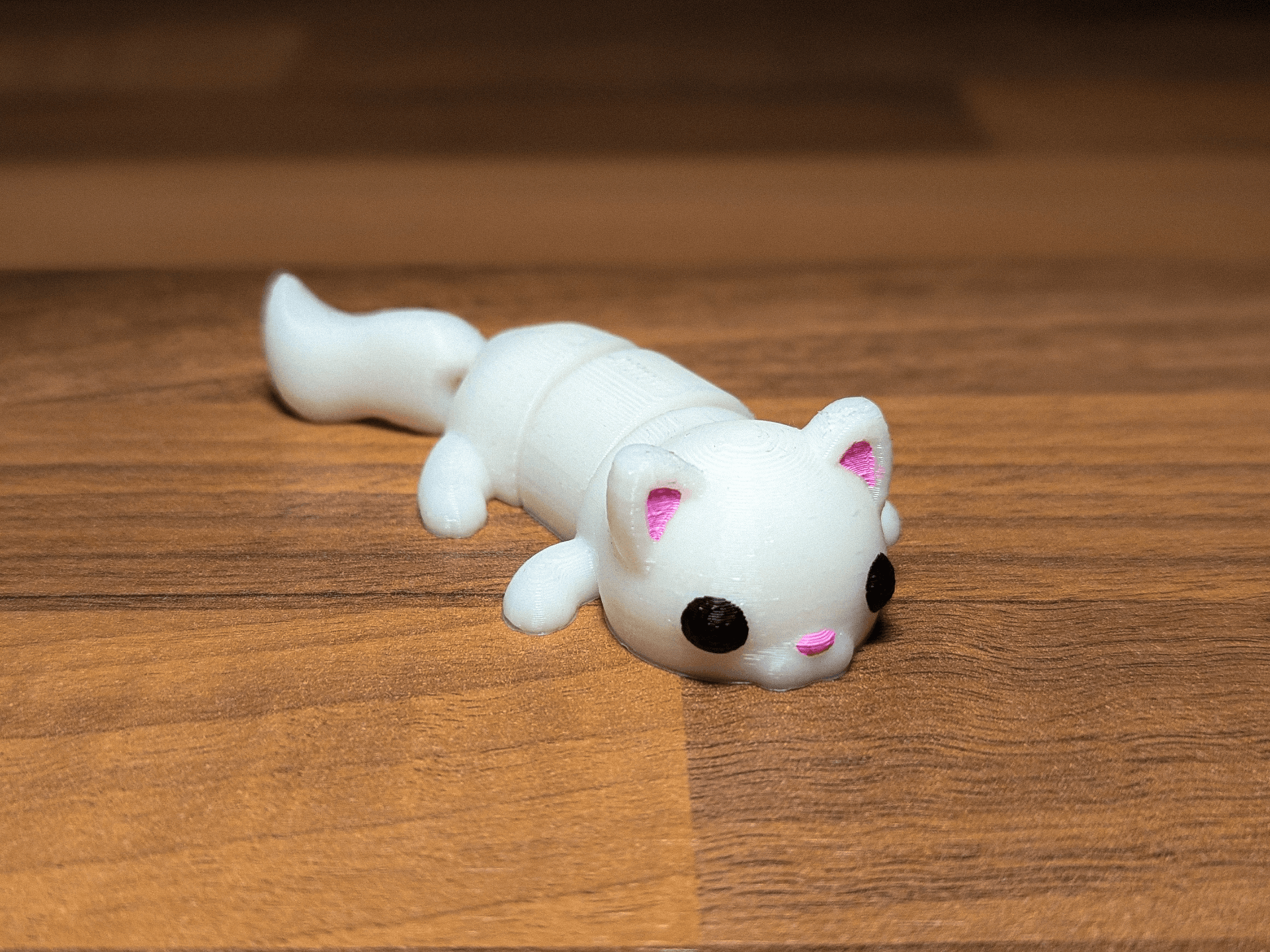Articulated Cat – Poseable Desk Companion