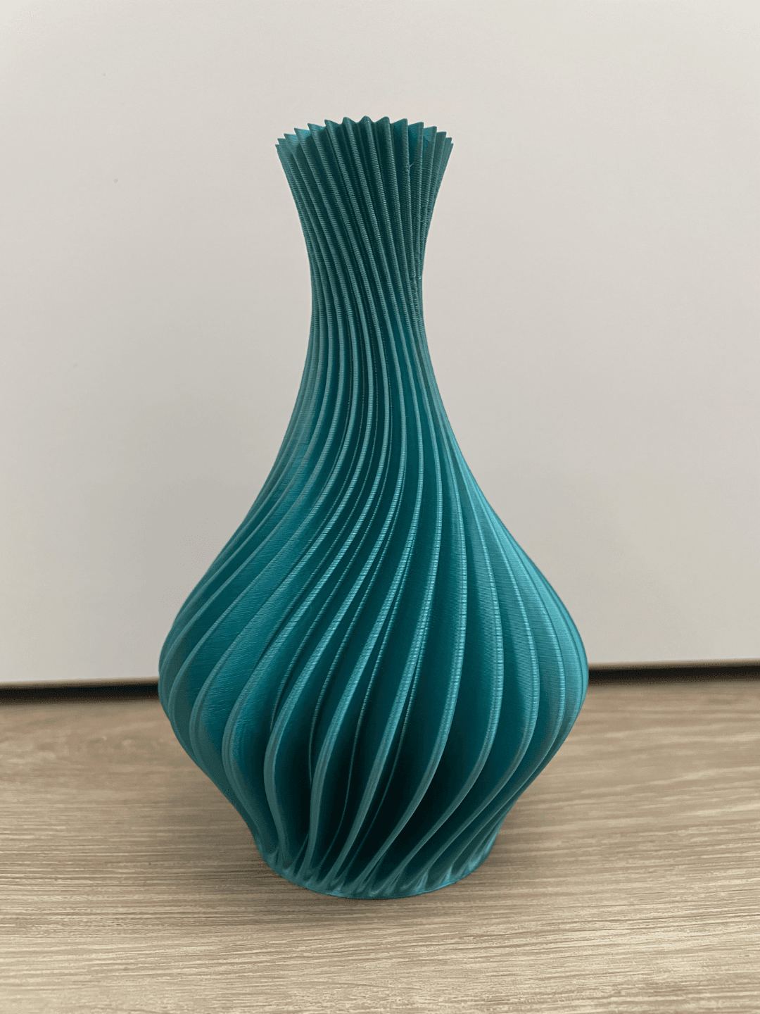 Spiral Vase – Twisted Modern Centerpiece