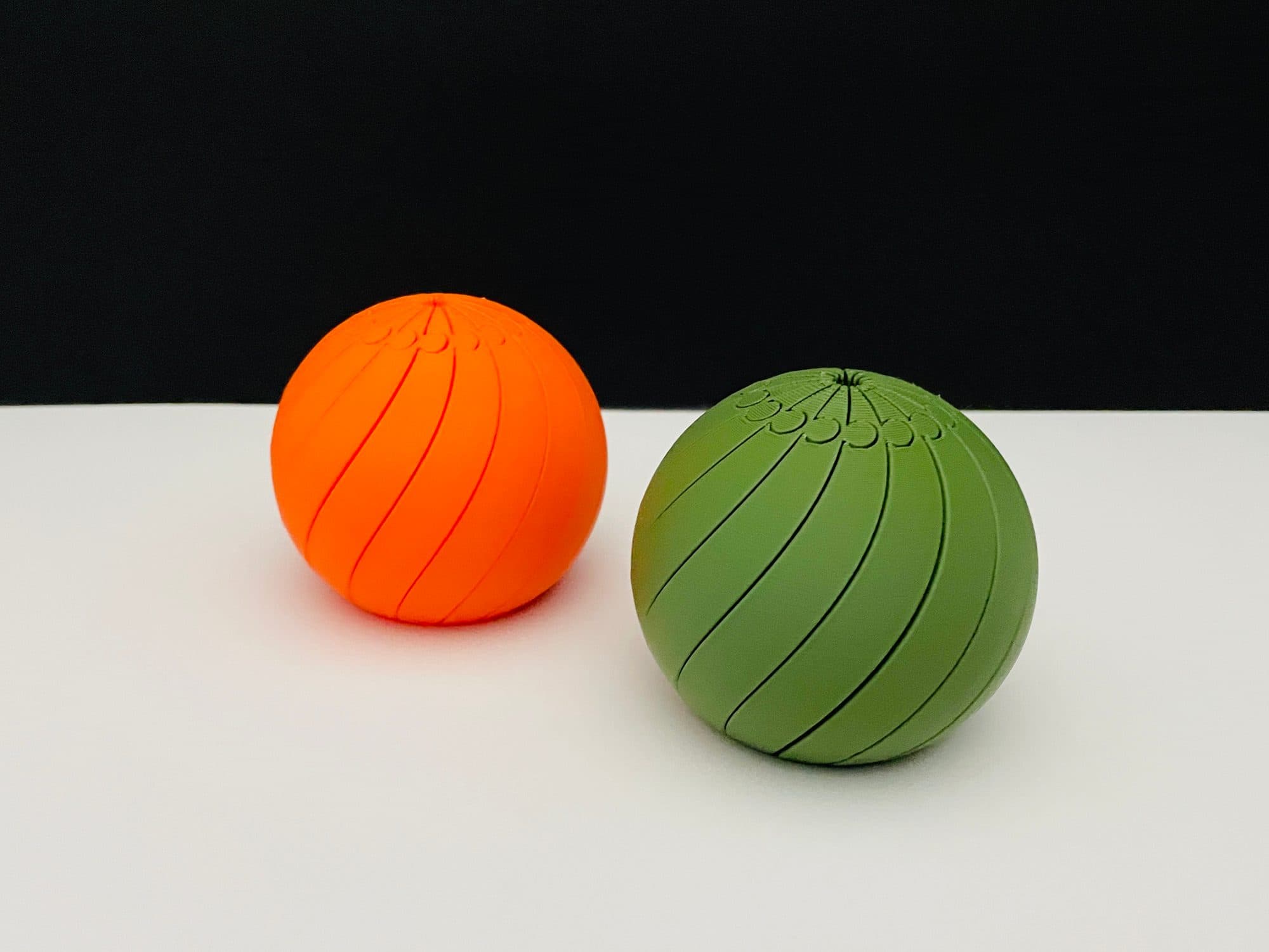 Twisty Ball – Squeezy Twist Fidget