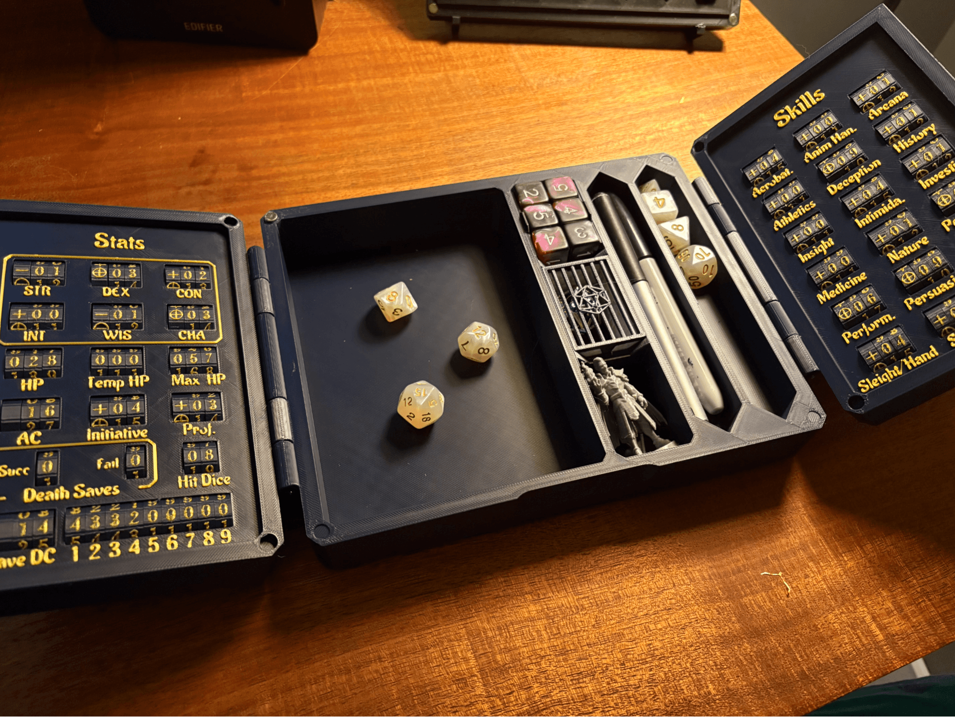 Ultimate D&D Players Kit – Lockable Tracking Box