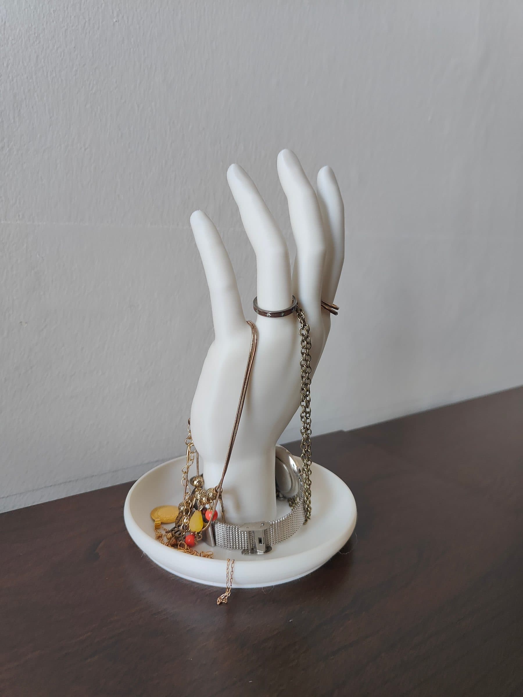 Hand Jewellery Stand – Rings & Necklaces on Display