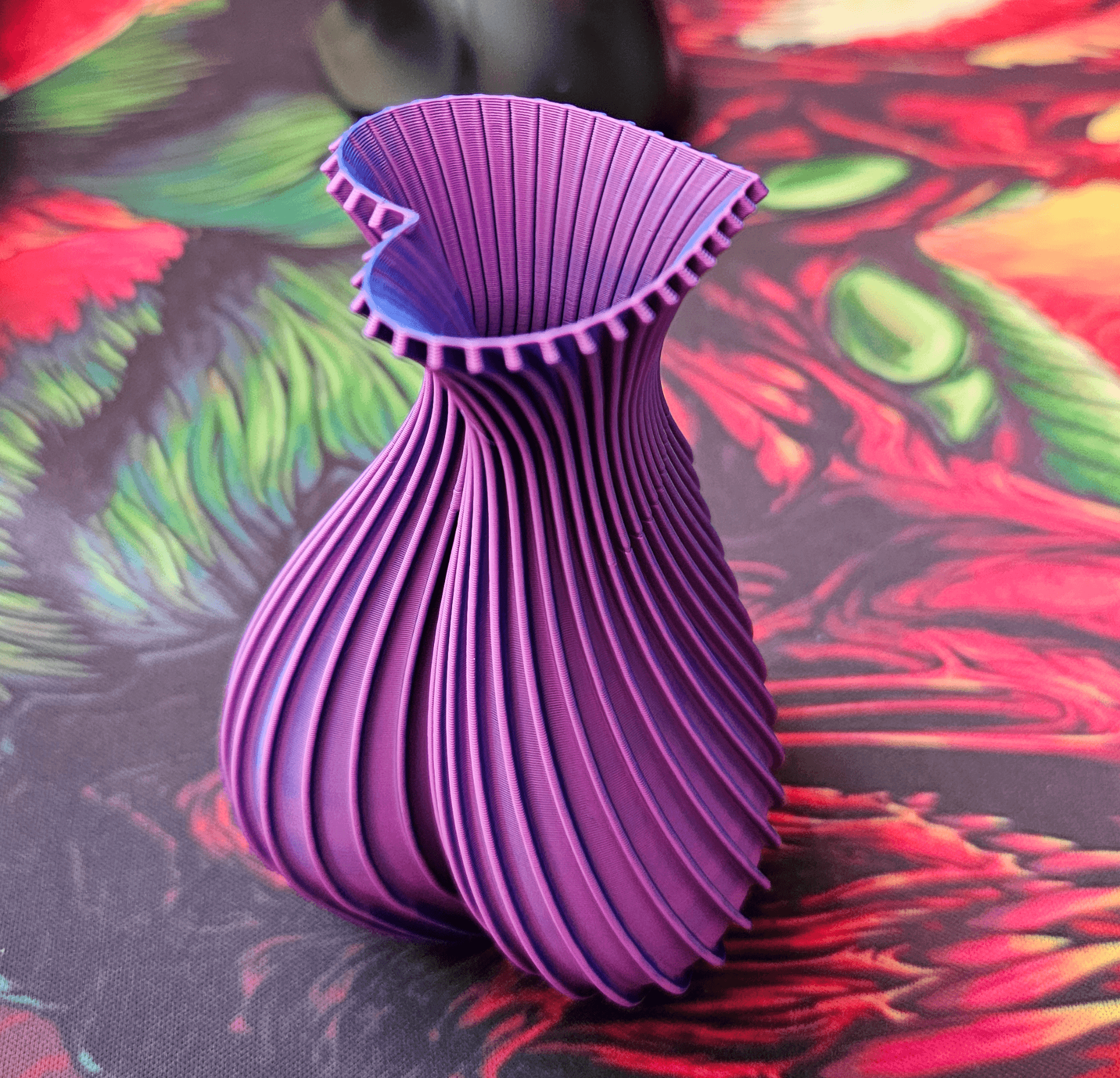 Heart Vase – Love-Shaped Planter