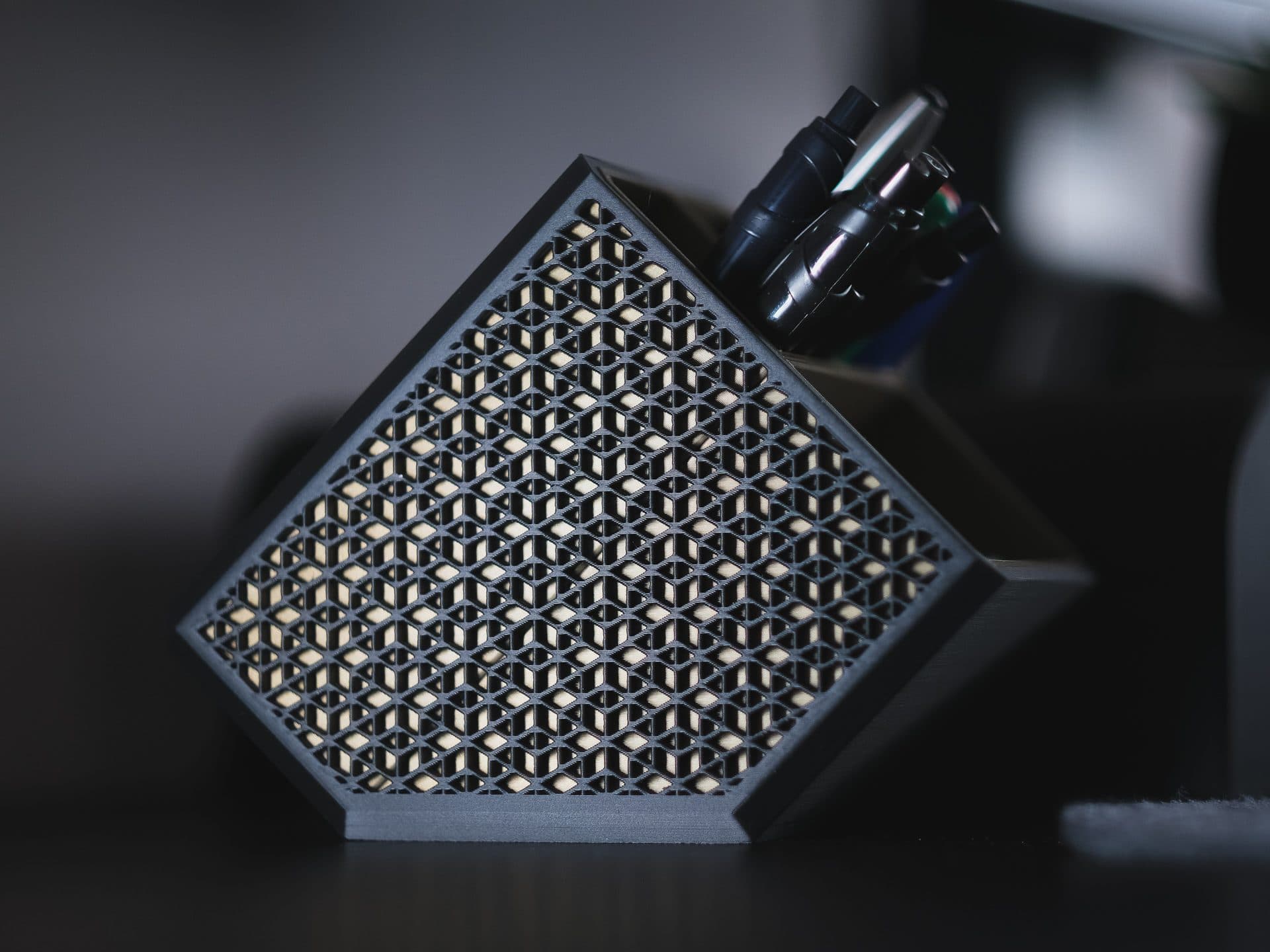 Kumiko Desk Organizer – Japanese Lattice Design